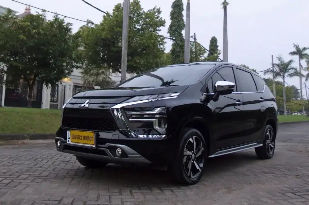 XPANDER ULTIMATE 2023 LOW KM #xpander gls exceed sport cross metik at