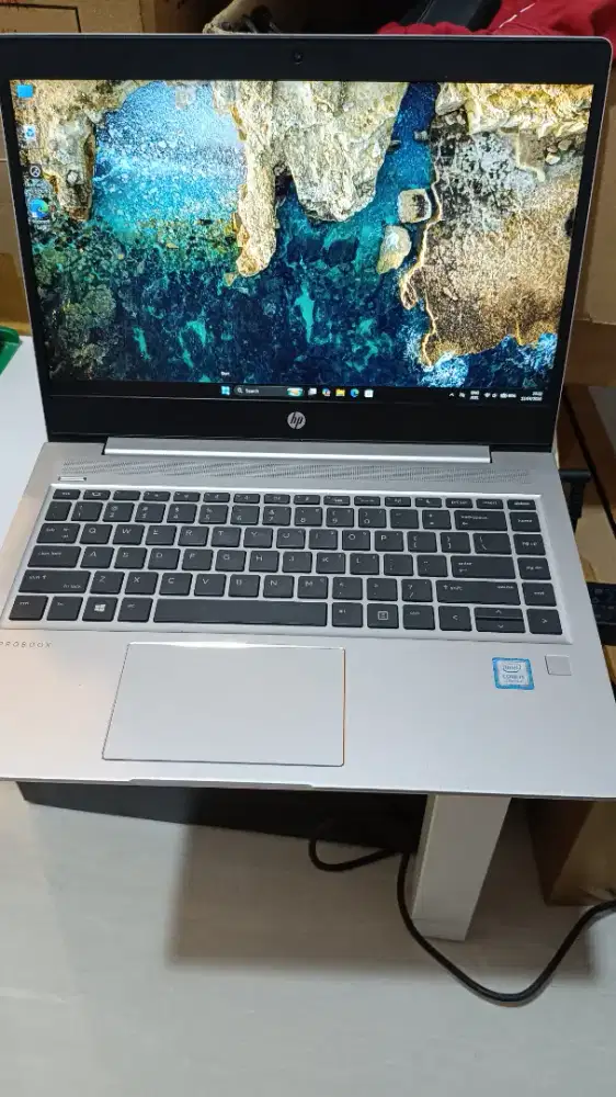 Laptop HP Probook 440 G6 i5-8265 8/256gb warna silver