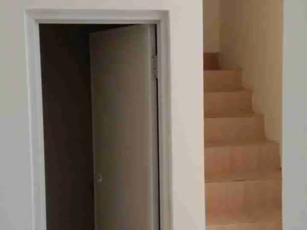 Rumah dijual Pondok Tjandra Indah Rungkut lokasi strategis raya MERR