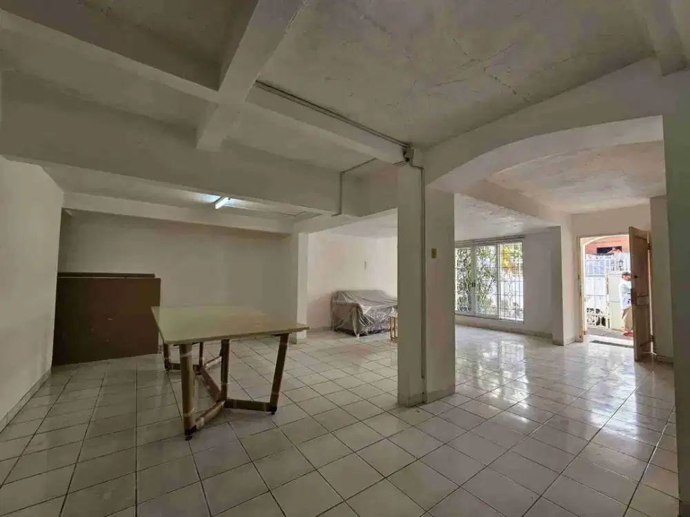 dijual rumah Kartika alam pondok indah Jakarta Selatan