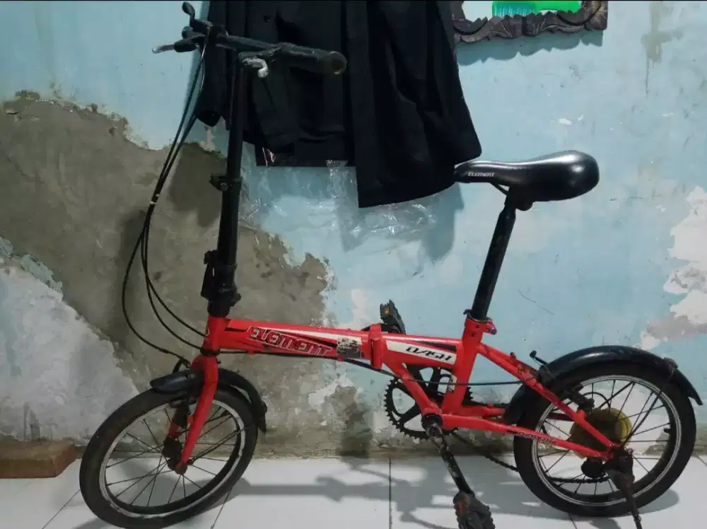 Sepeda lipat msih bgus joss