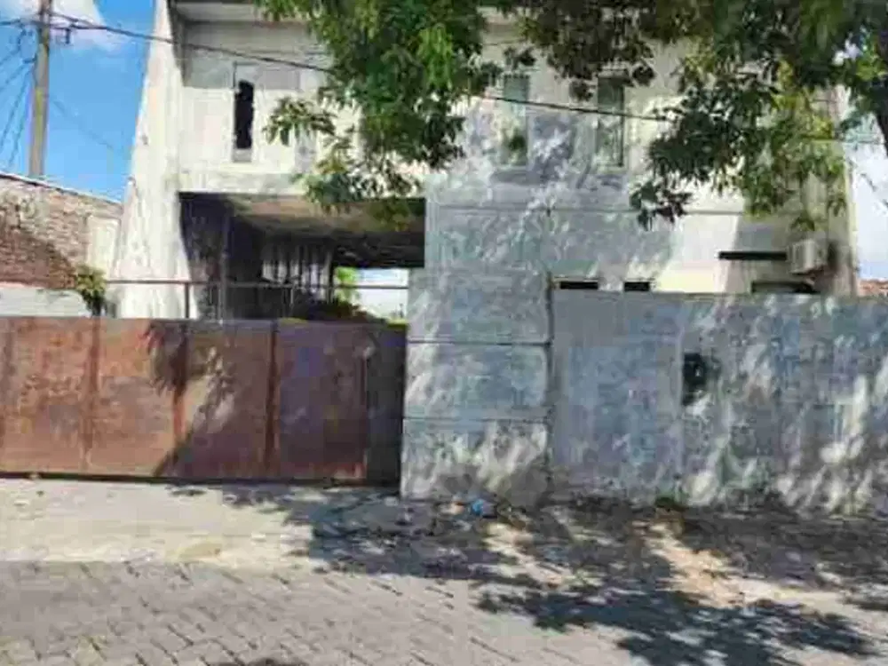 Dijual via lelang rumah usaha jalan gadung Driyorejo gresik
