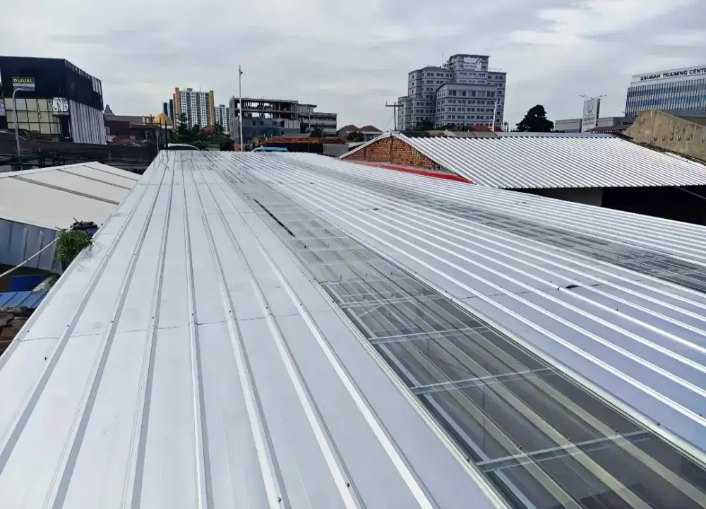 Rangka atap rumah baja ringan