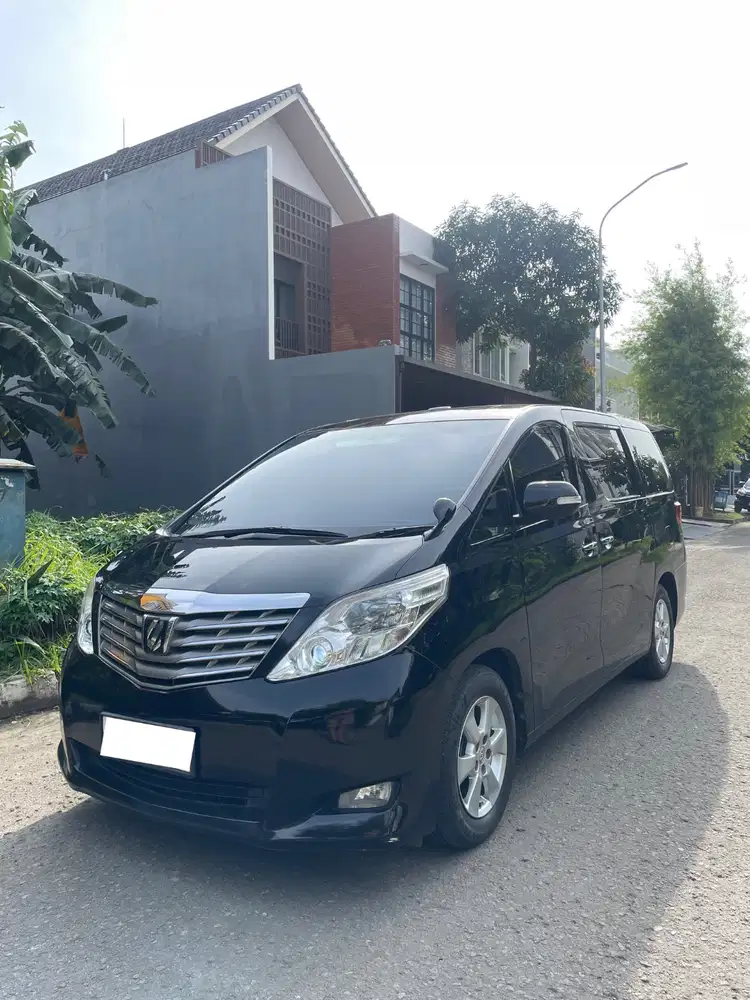 Toyota Alphard 2.4 2009/2010 Istimewa Pribadi