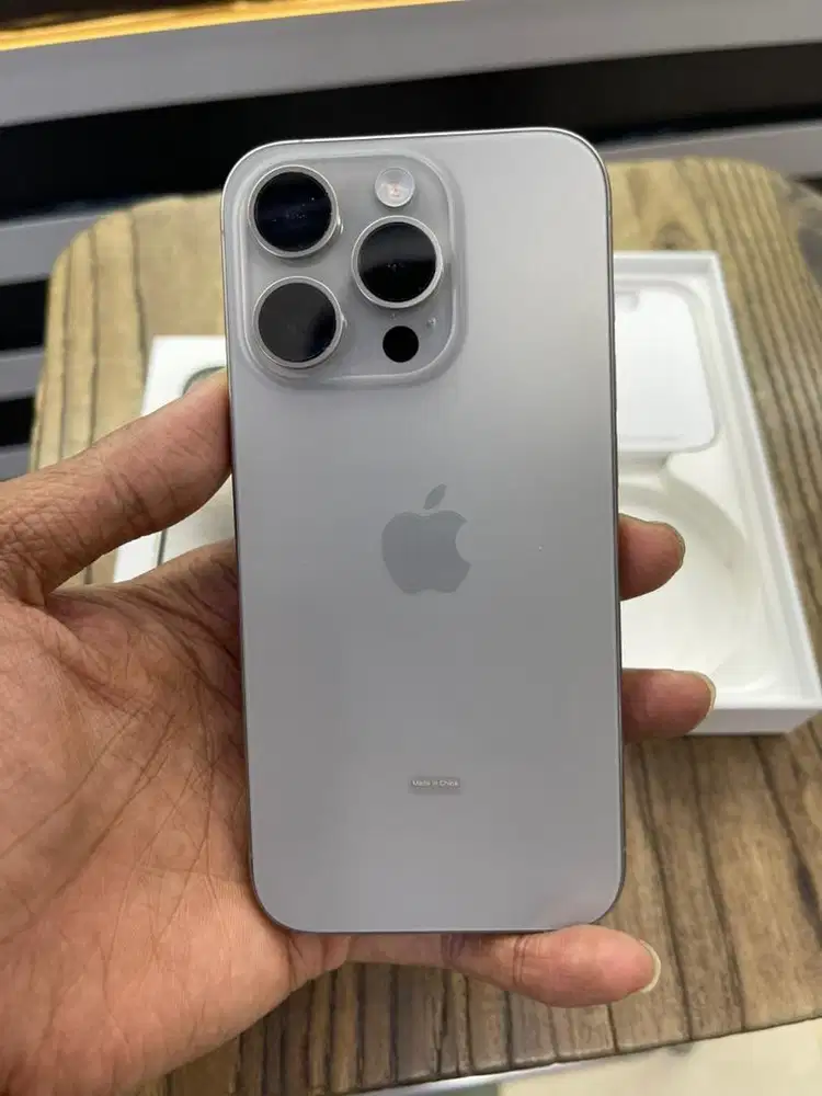 Iphone 15 pro 256gb ibox