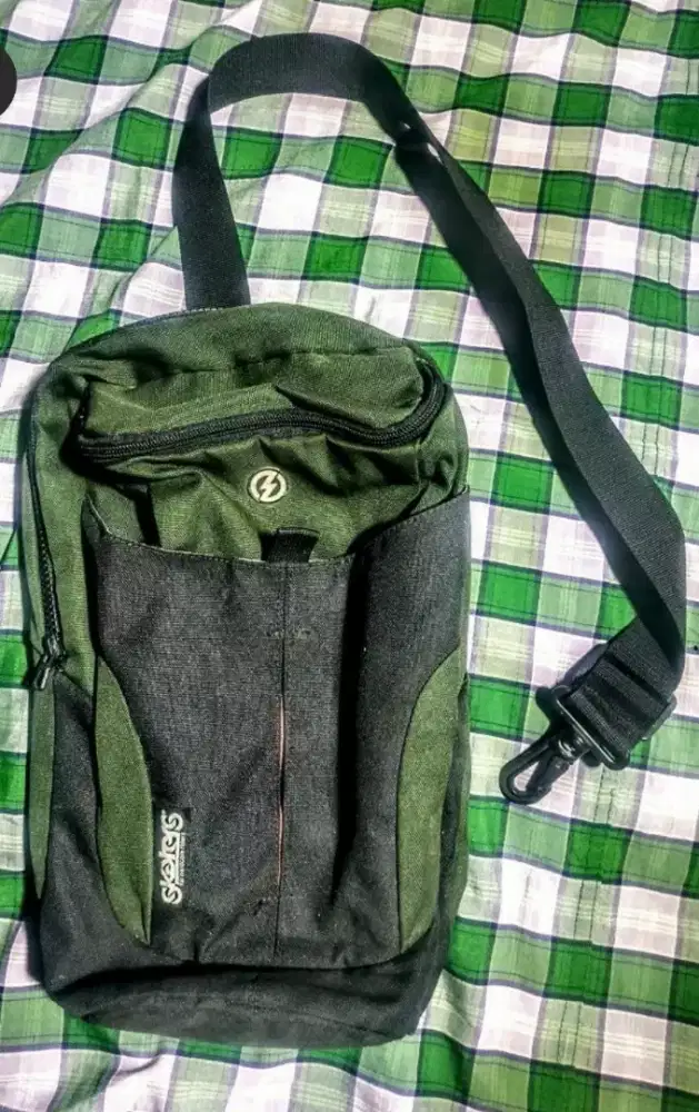 Tas sekolah kuliah olahraga mancing