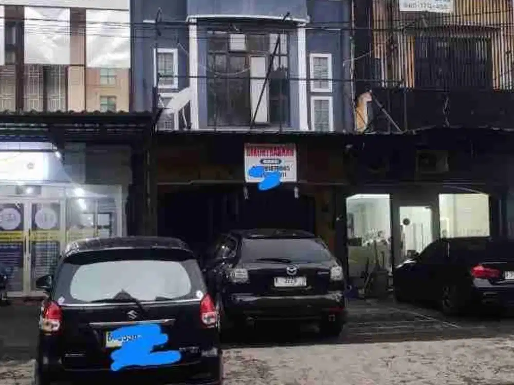 Ruko 3 Lantai di Grand Galaxy Pinggir Jalan Utama – Cocok Cafe & Kantor, Harga Menarik!