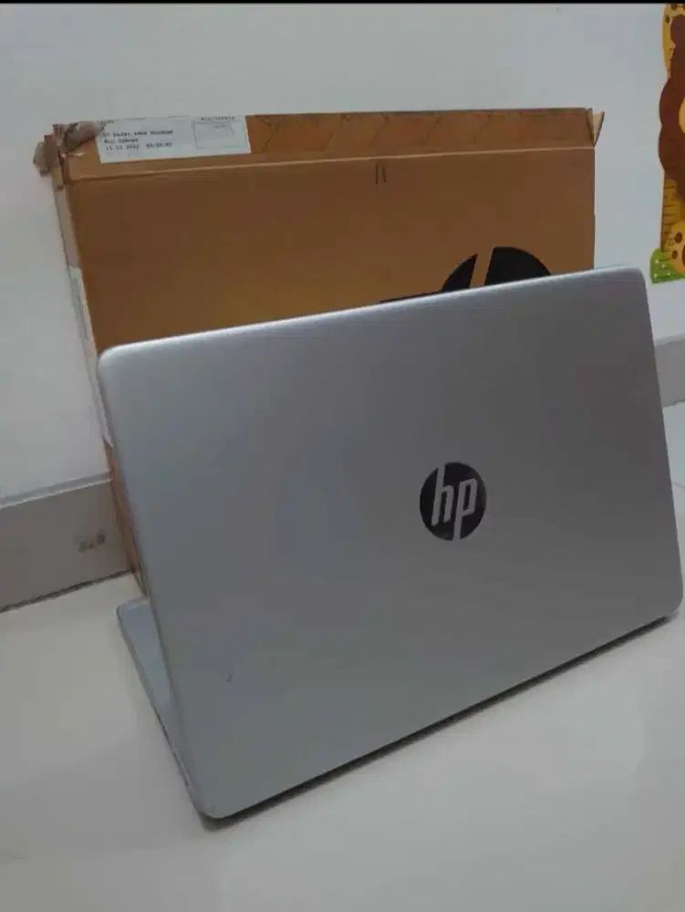 Laptop hp 14s ram 4 SSD 256
