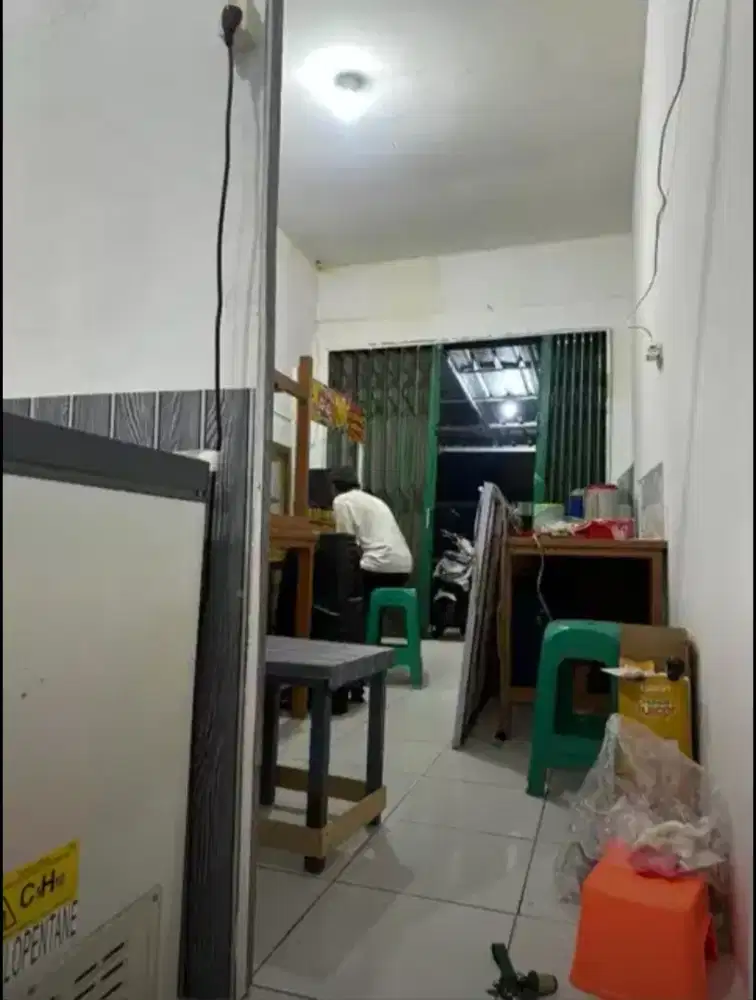 Dicari karyawati untuk bantu masak