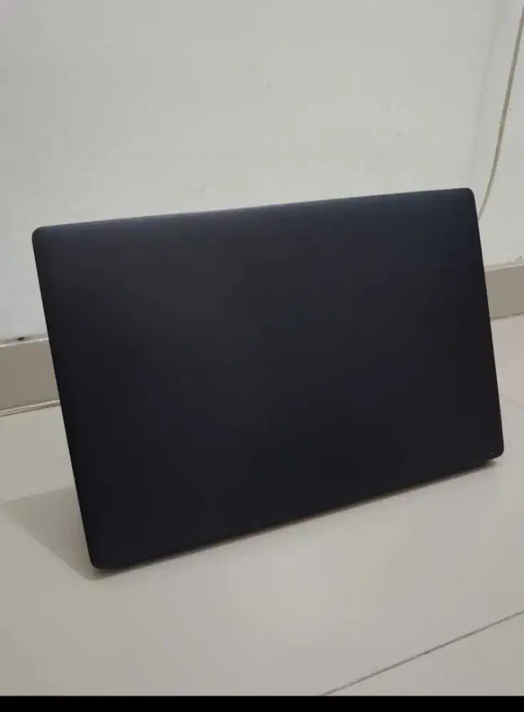 Laptop redmibook 15 ram 8 SSD 256