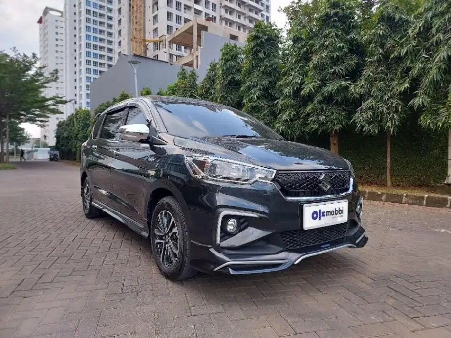 DP MURAH Suzuki Ertiga 1.5 SS Hybrid-MT 2023 C4YUF