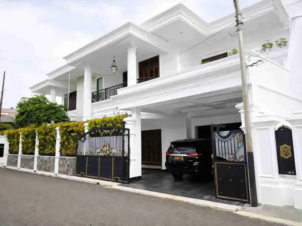 Rumah Exclusive Dan Nyaman Dekat Pondok Indah Mall di Gandaria
