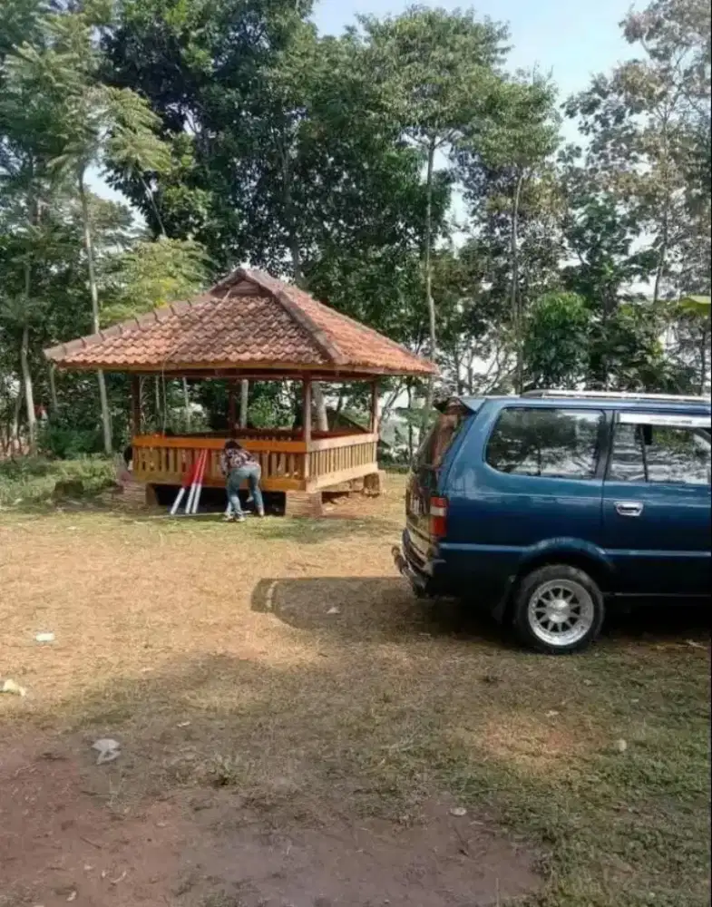 Tanah dan vila mini
