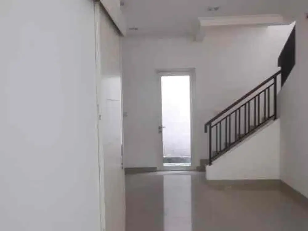 For Sale : Rumah di Cluster Faraday Scientia Gading Serpong