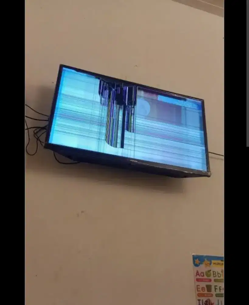 Cari/di beli tv rusak tv coocoa 32inch