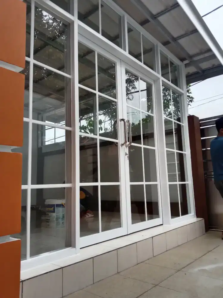 Partisi pintu sliding aluminium ornamen T210cm L350cm hrg 8,2 jt/ unit