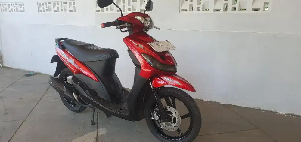 Mio smile merah tahun 2010 standard