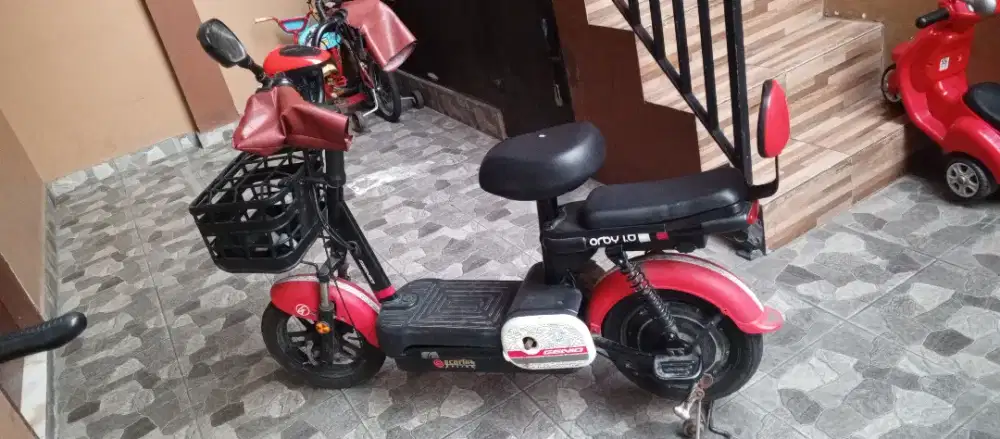Sepeda listrik Genio Orbi 1.0