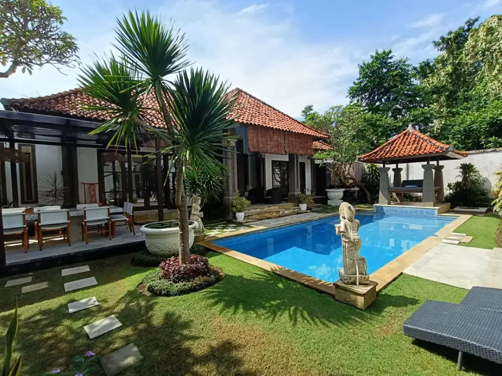 Massive Price Drop! 7-Bedroom Villa Just 200m from the Beach in Nusa Dua - Now IDR 10 Billion