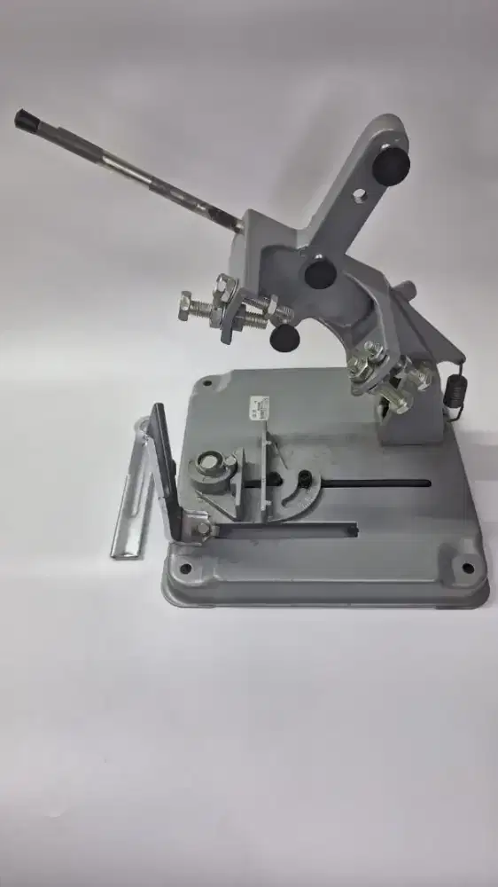 ALAT BANTU MESIN POTONG SUDUT