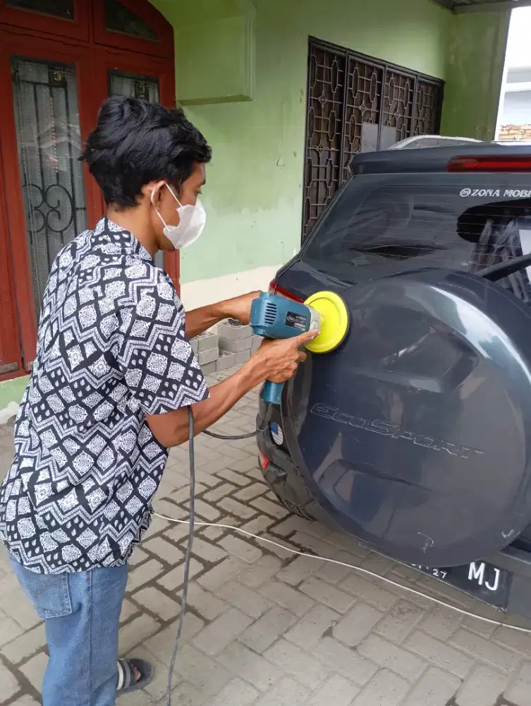 Salon mobil panggilan