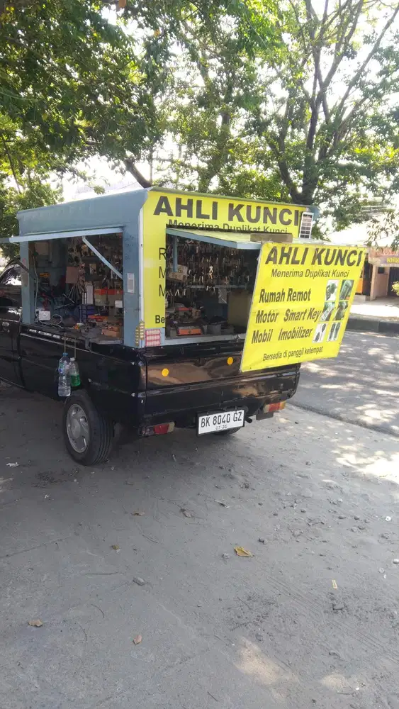 Toyota Kijang 2005 Bensin