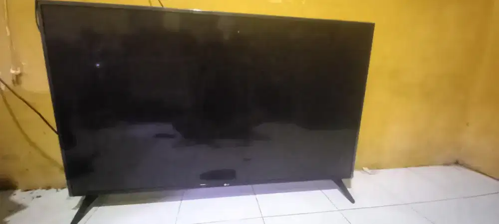 Lg 49 inch 4k smart tv