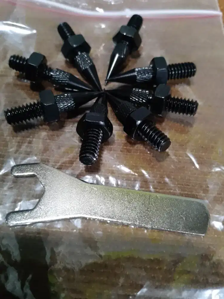 Tip toe/ Spike speaker Original PSB type imagine/Image