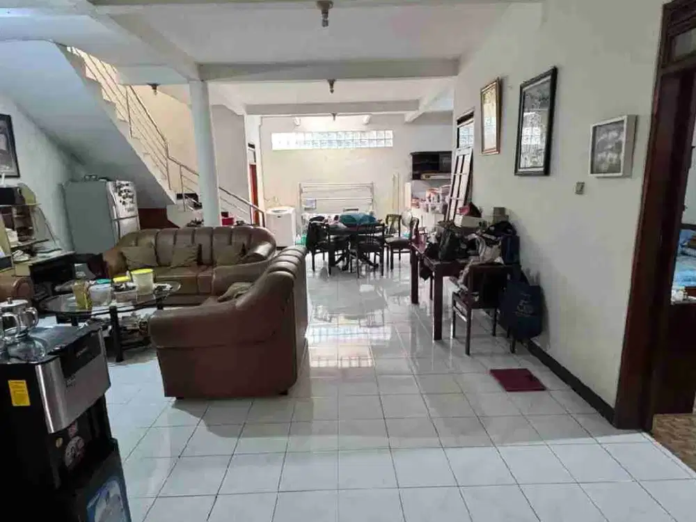 Dijual Rumah TKI Taman Kopo Indah 2 Semi Furnished Siap Huni