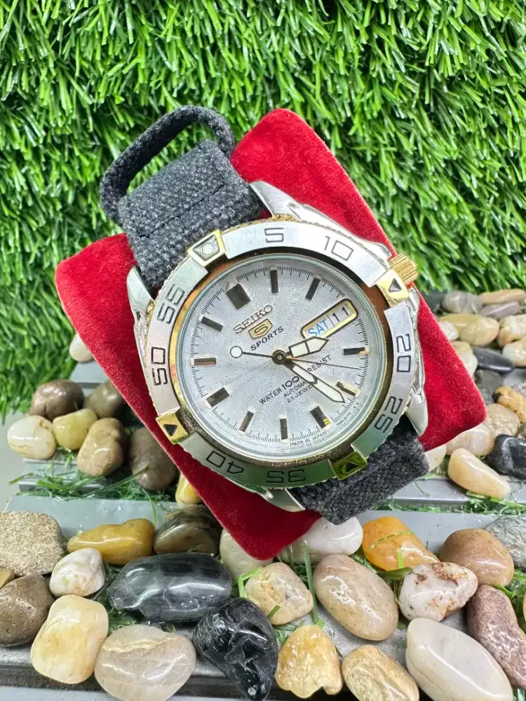 Seiko 5 sports Automatic White Dial Original