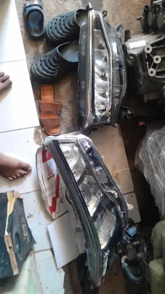 Jual lampu inova zenix reborn dlll