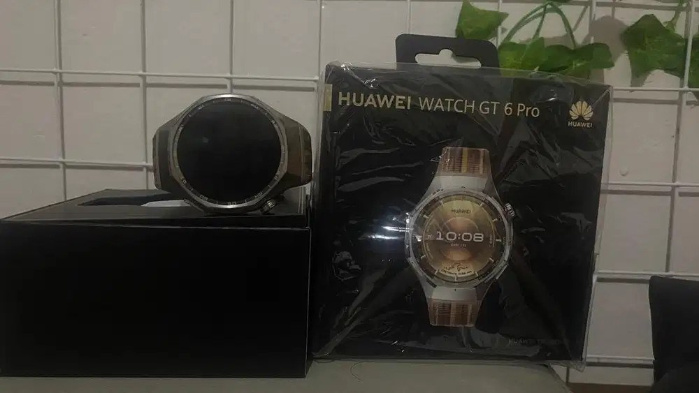 Dijual cepat Huawei watch GT 6 Pro series 46 mm