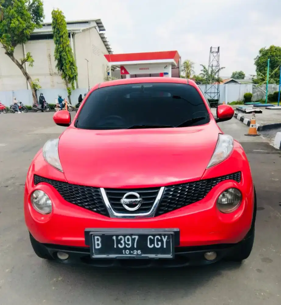 Nisan juke 2011 RX New model matik Tangan pertama