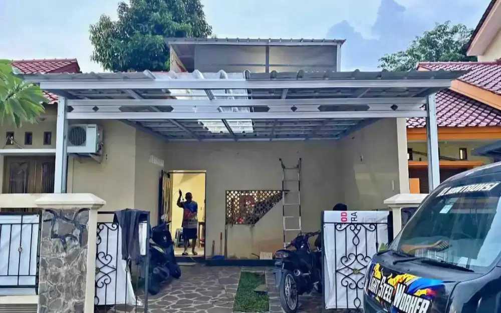 Kanopi baja ringan terpasang