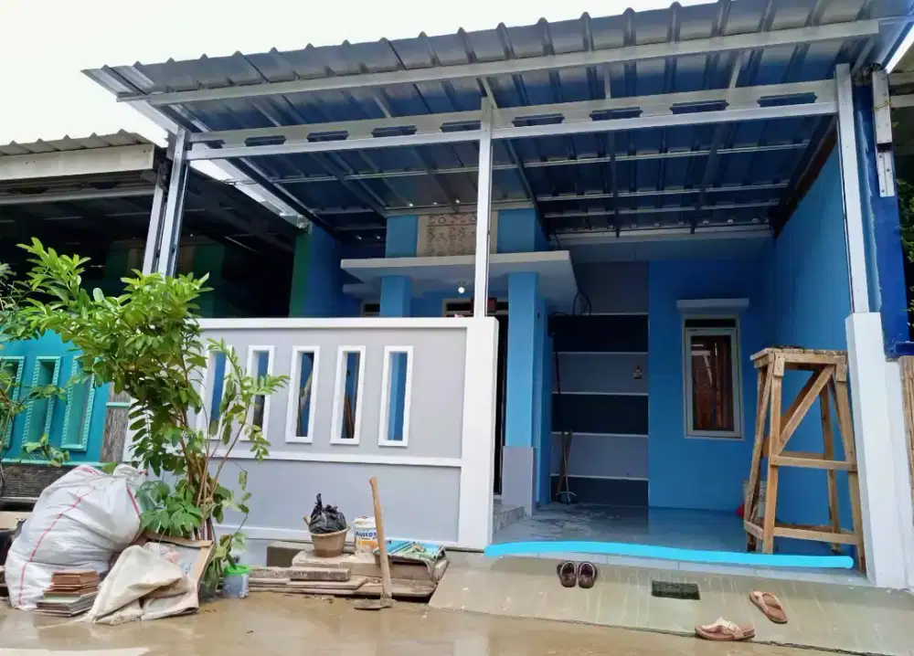 Kanopi baja ringan terpasang