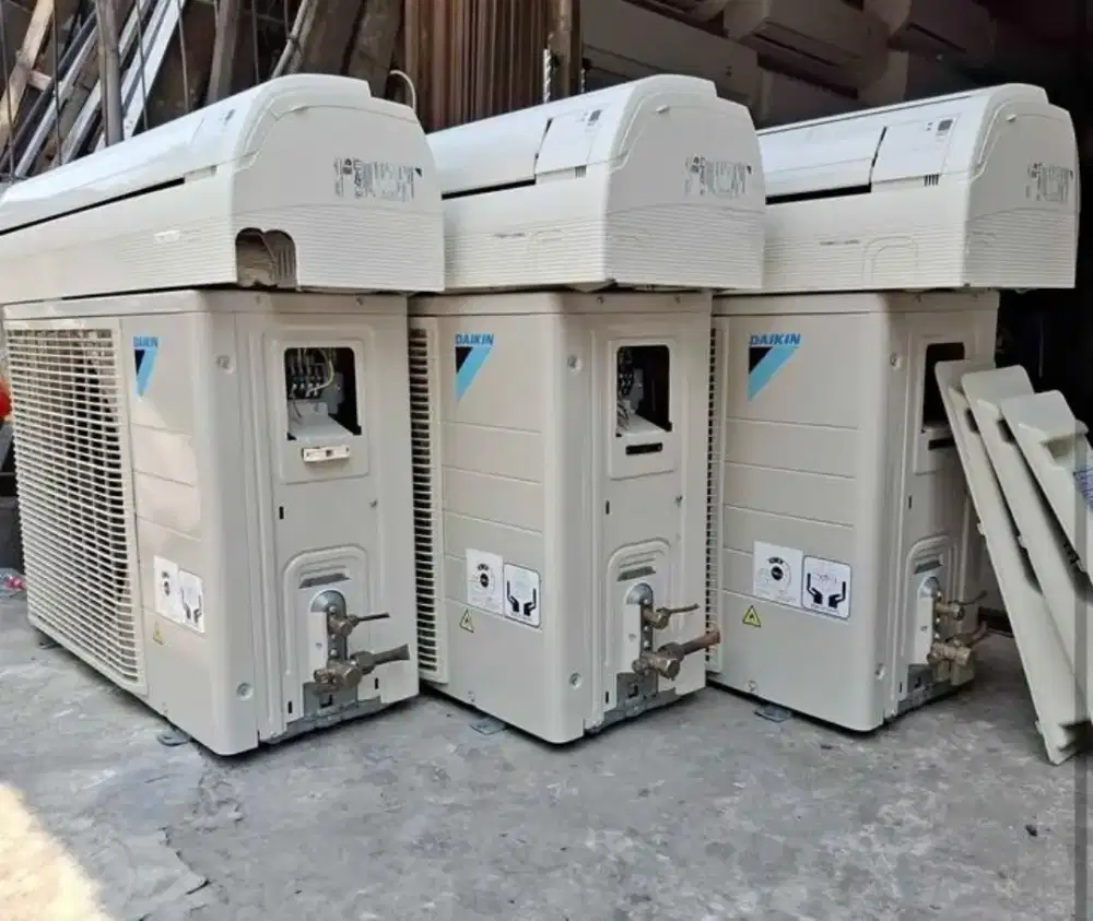 AC second 2pk Daikin standart