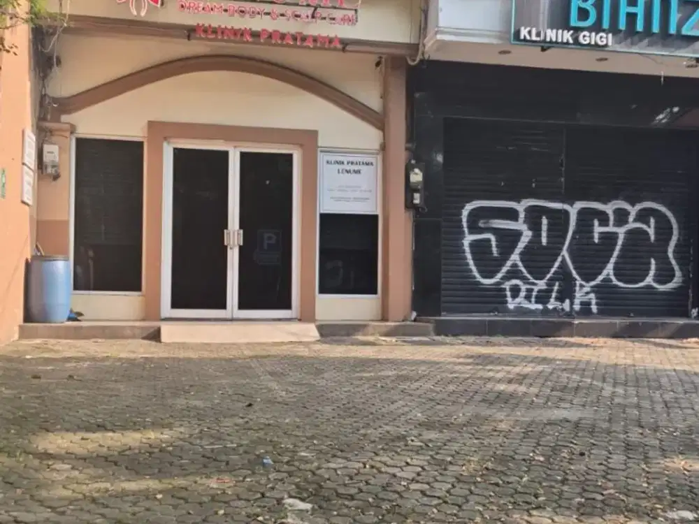 Di Sewakan Ruko 2 Lantai di Jln Puri Indah Raya Jakarta Barat