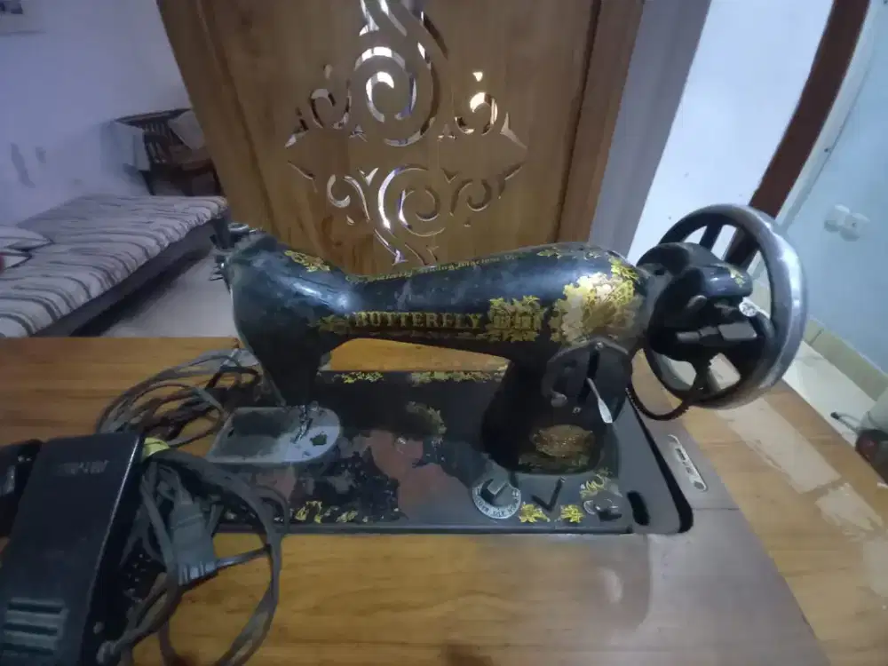 Mesin Jahit Butterfly