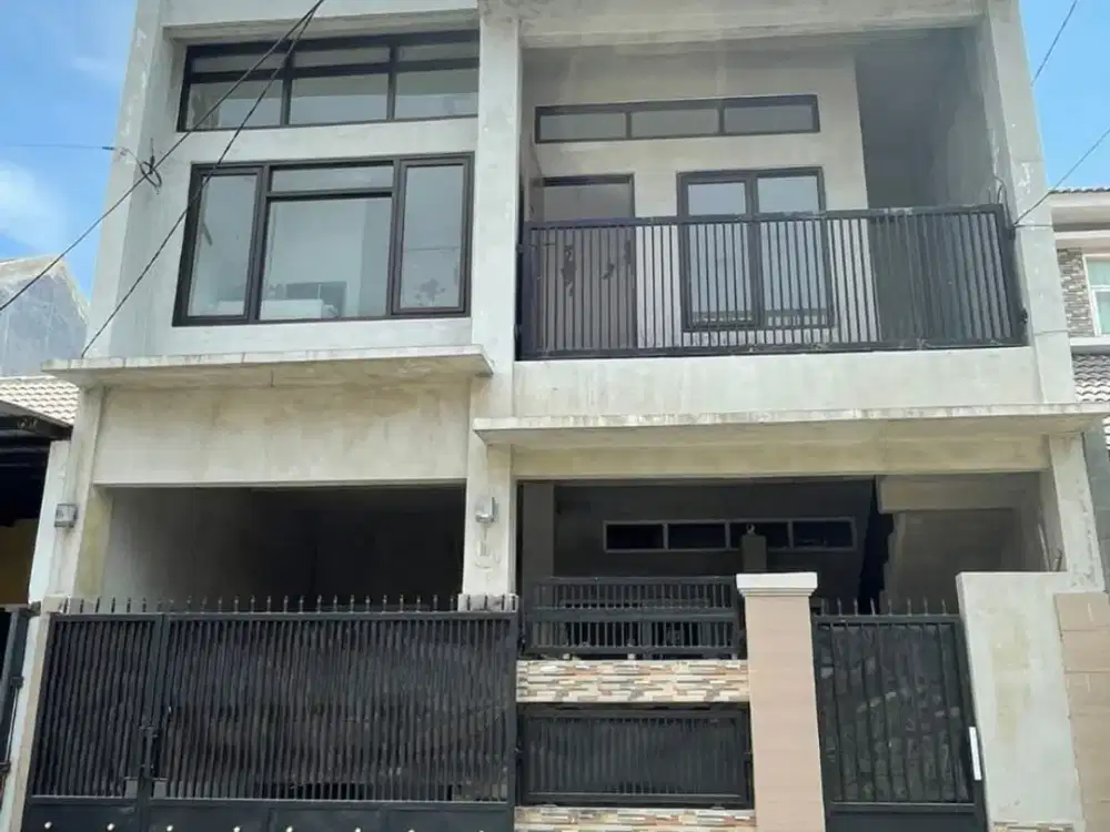 Dijual Rumah 2 Lantai Siap Huni Lokasi Perum Green Mansion Residence Waru Sidoarjo