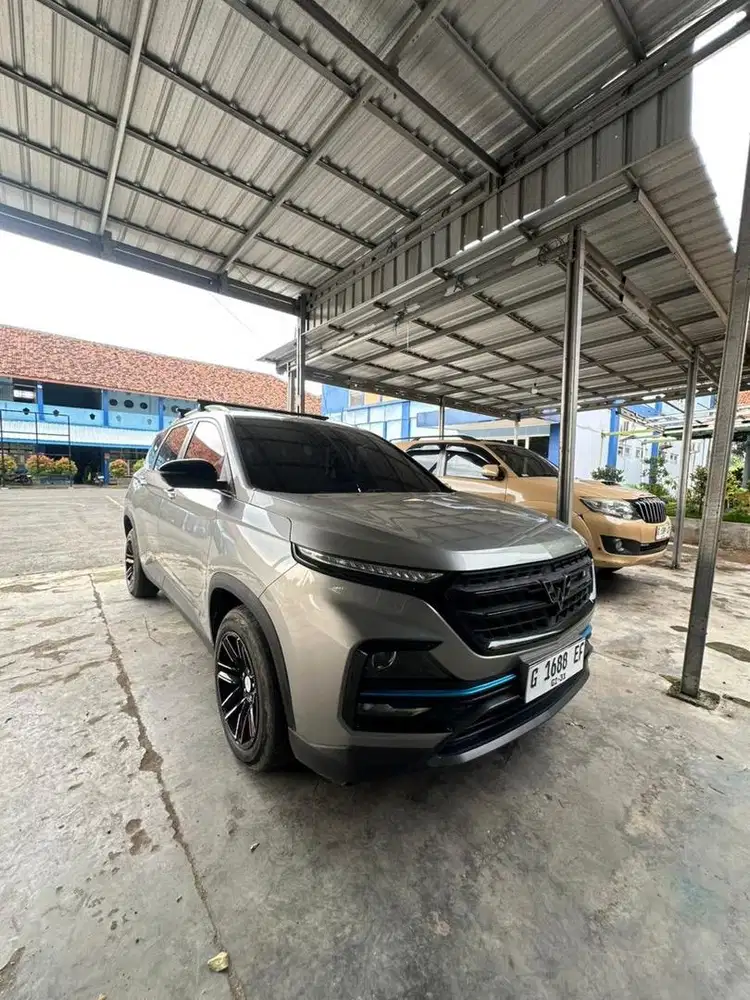 Wuling Almaz 1.5 Lux Matic 7 Seater (RS LOOK)