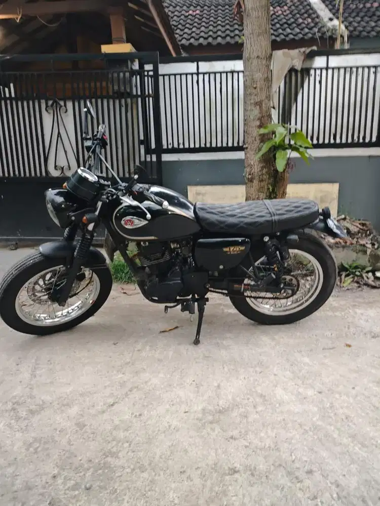 Kawasaki w175 custom body full customkit