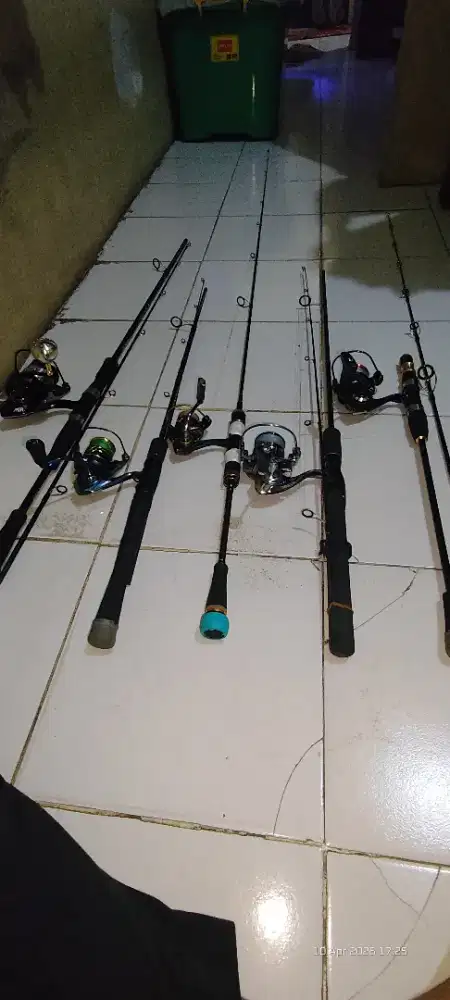 Joran, reel, pancingan 1 set