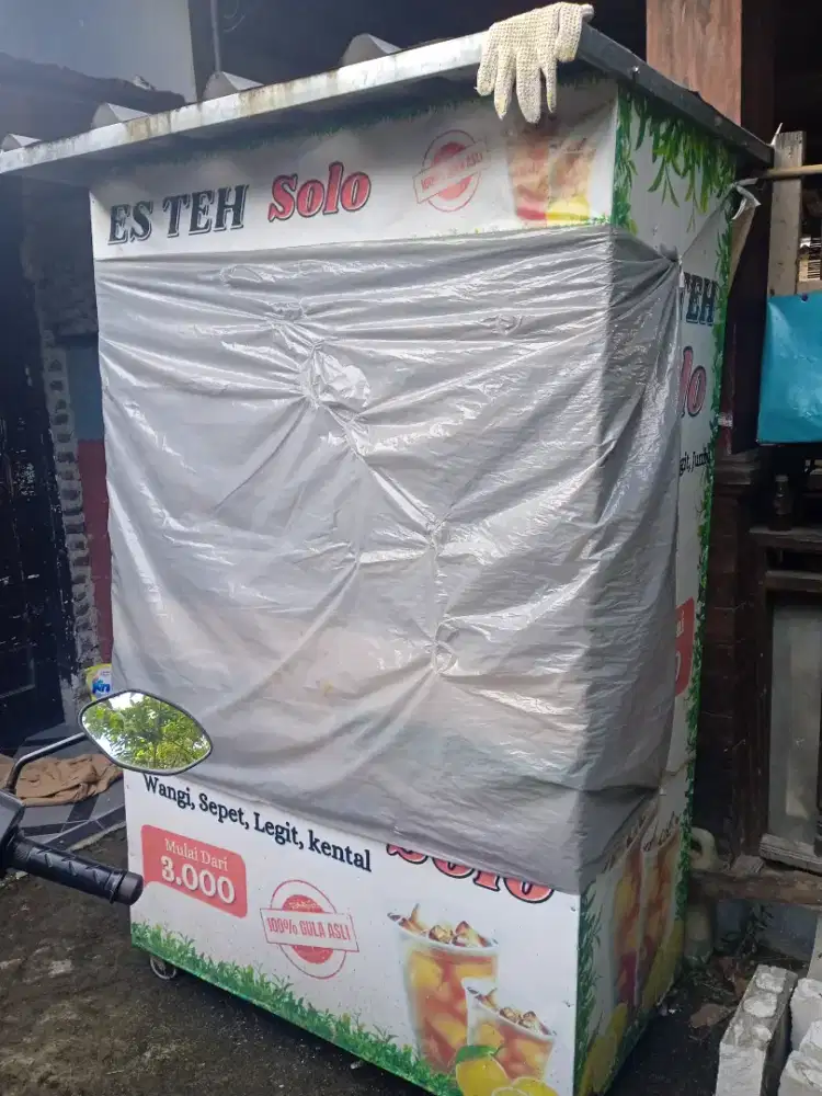 Gerobak teh solo dan cup sealer