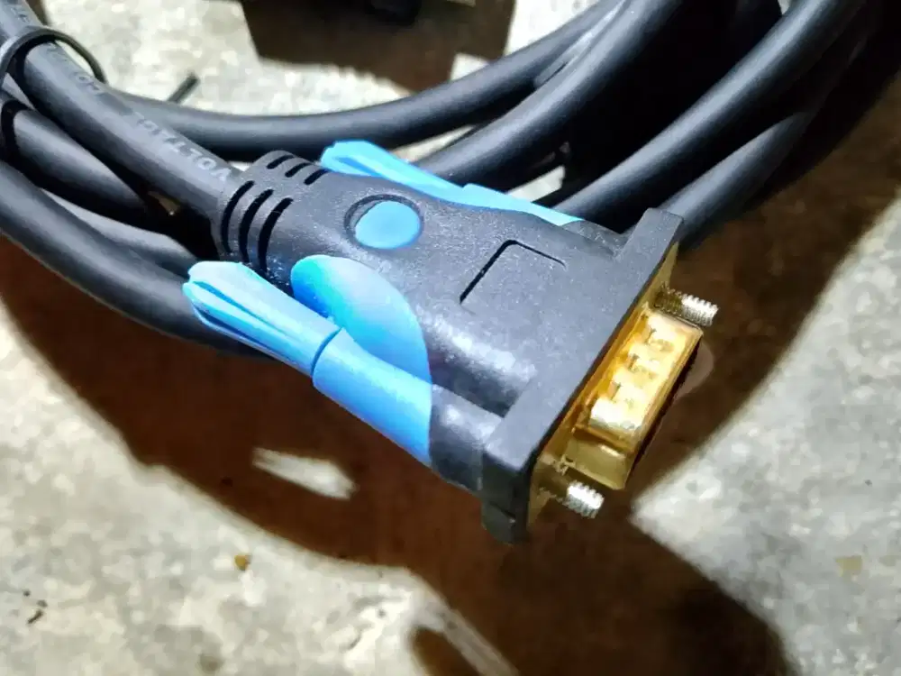 HDMI male to male +kabel vga