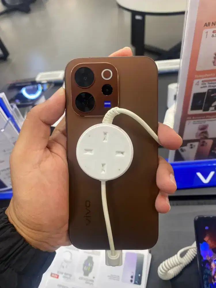 Vivo V70 5G Garansi Resmi Bisa cicilan dengan syarat KTP Asli