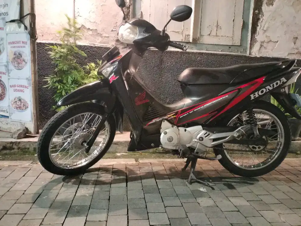 Honda Supra X 125 DD asli tembus STNK BPKB