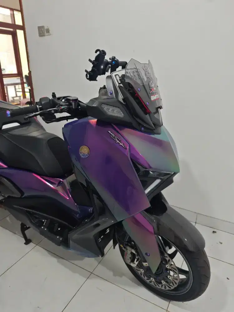 Dijual XMAX connected 2023 like new