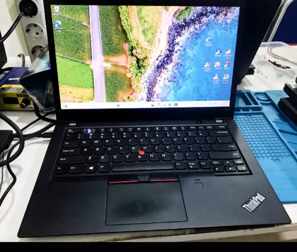 LENOVO 14' THINKPAD T480s CORE I5 GEN8 /DDR4 8GB/SSD NVME 128GB JAKSEL