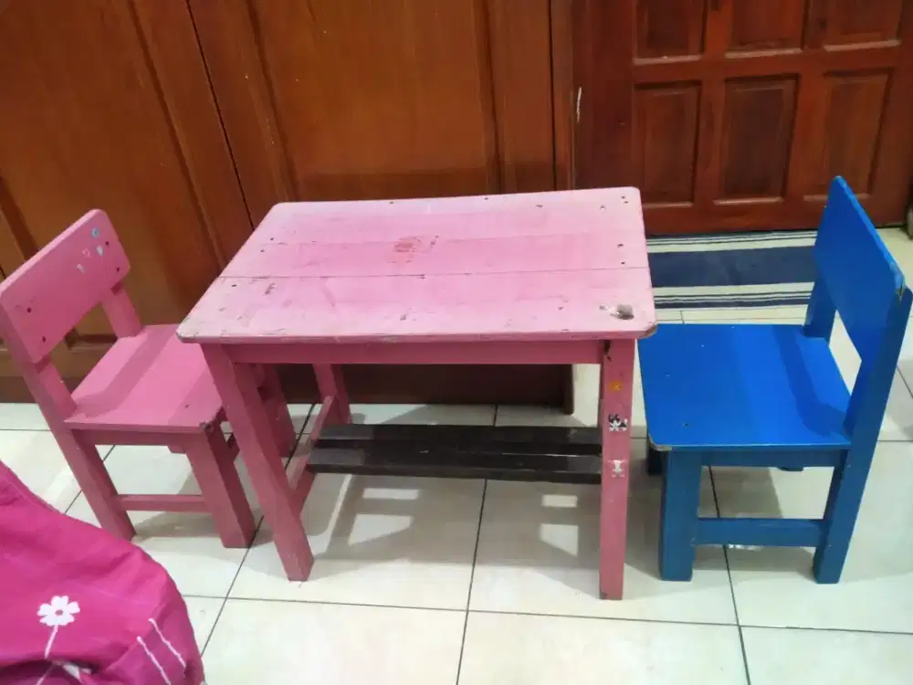 Meja Bangku Anak Anak 1 Set