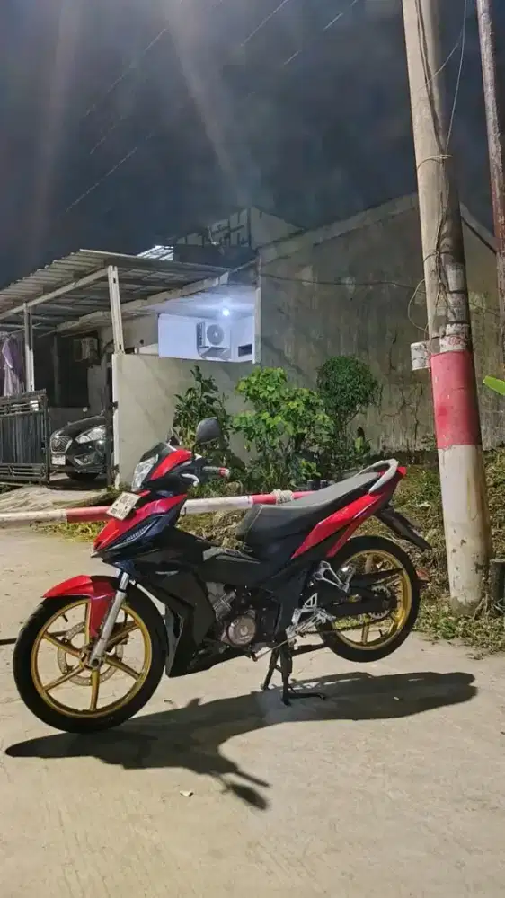 SUPRA GTR 150 DOHC  2017